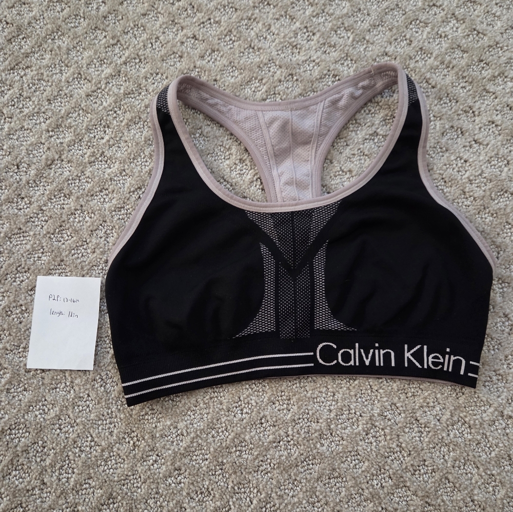 (S) 5lb Athletic Wear Mystery Box - Picture 7 of 8